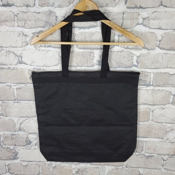 Queen + Adam Lambert 2014 Tour VIP Souvenir  Tote - Picture 5 of 10